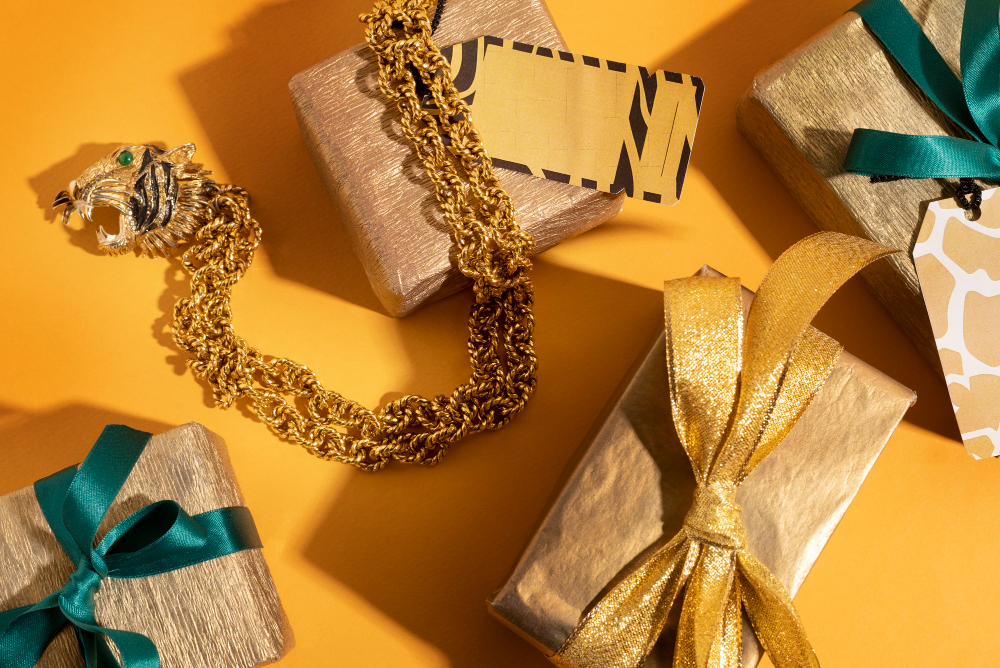 Gifting Gold Jewellery